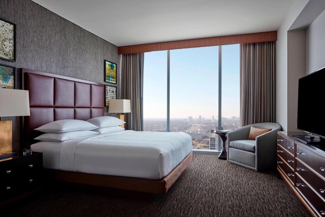 Marriott Marquis Hotel 4*