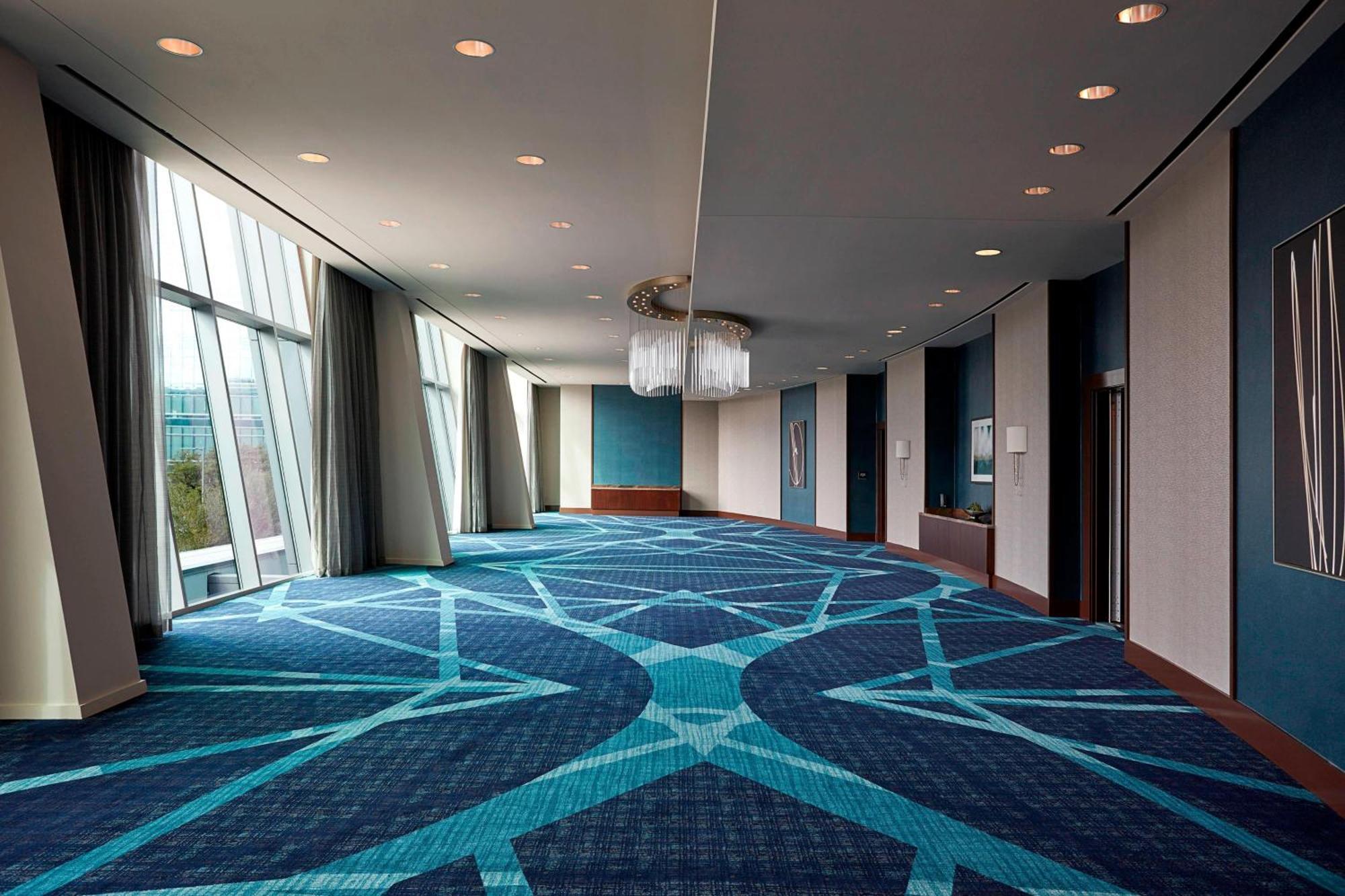 Marriott Marquis Hotel 4*
