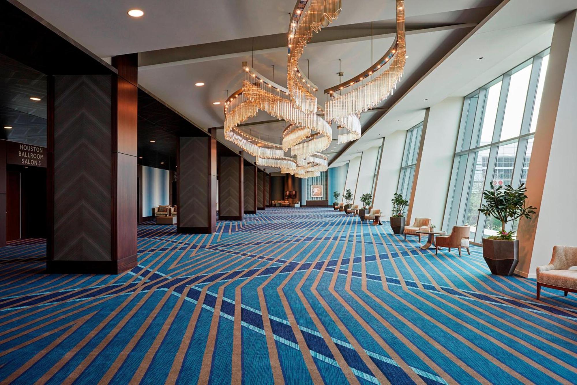 Marriott Marquis Hotel 4*